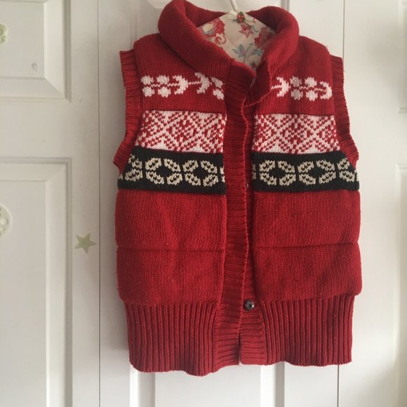 Retro Red Winter Vest - Picture 2 of 5